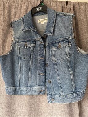 Idyllwind Denim Vest in Light Blue